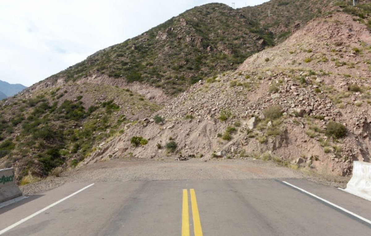 El Banco Interamericano financiará con 30 millones de dólares la unión vial entre Potrerillos y Cacheuta