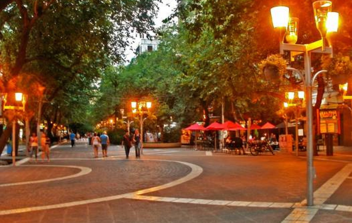 Minoristas de Mendoza buscan alianzas comerciales con comunas  