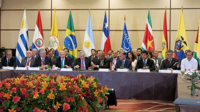 Los cancilleres de la Unasur se reúnen en Quito para debatir la situación entre Venezuela y Estados Unidos