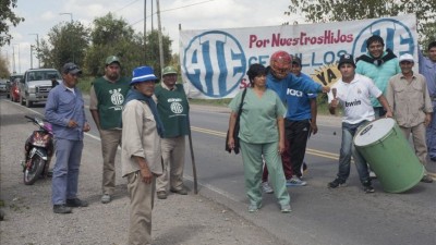 Municipales cortaron el acceso sur a Cerrillos