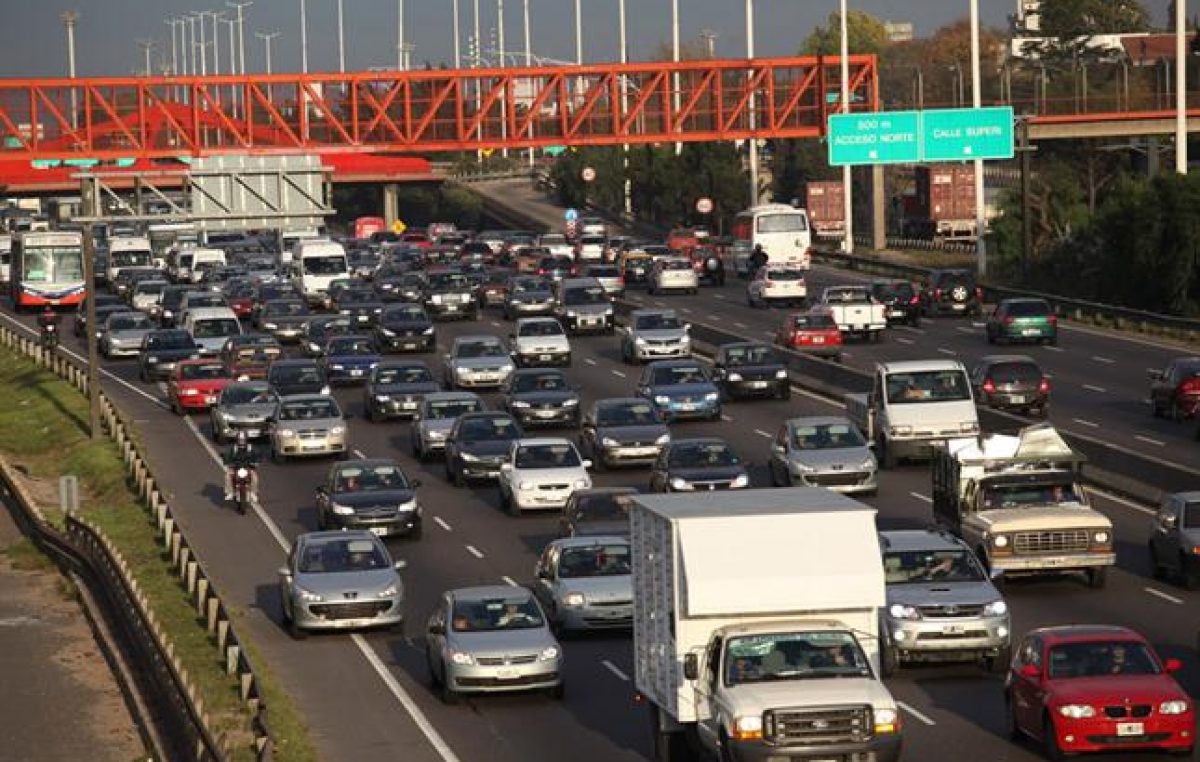En Argentina circulan 11,5 millones de vehículos y es el país con más unidades por habitante de la región
