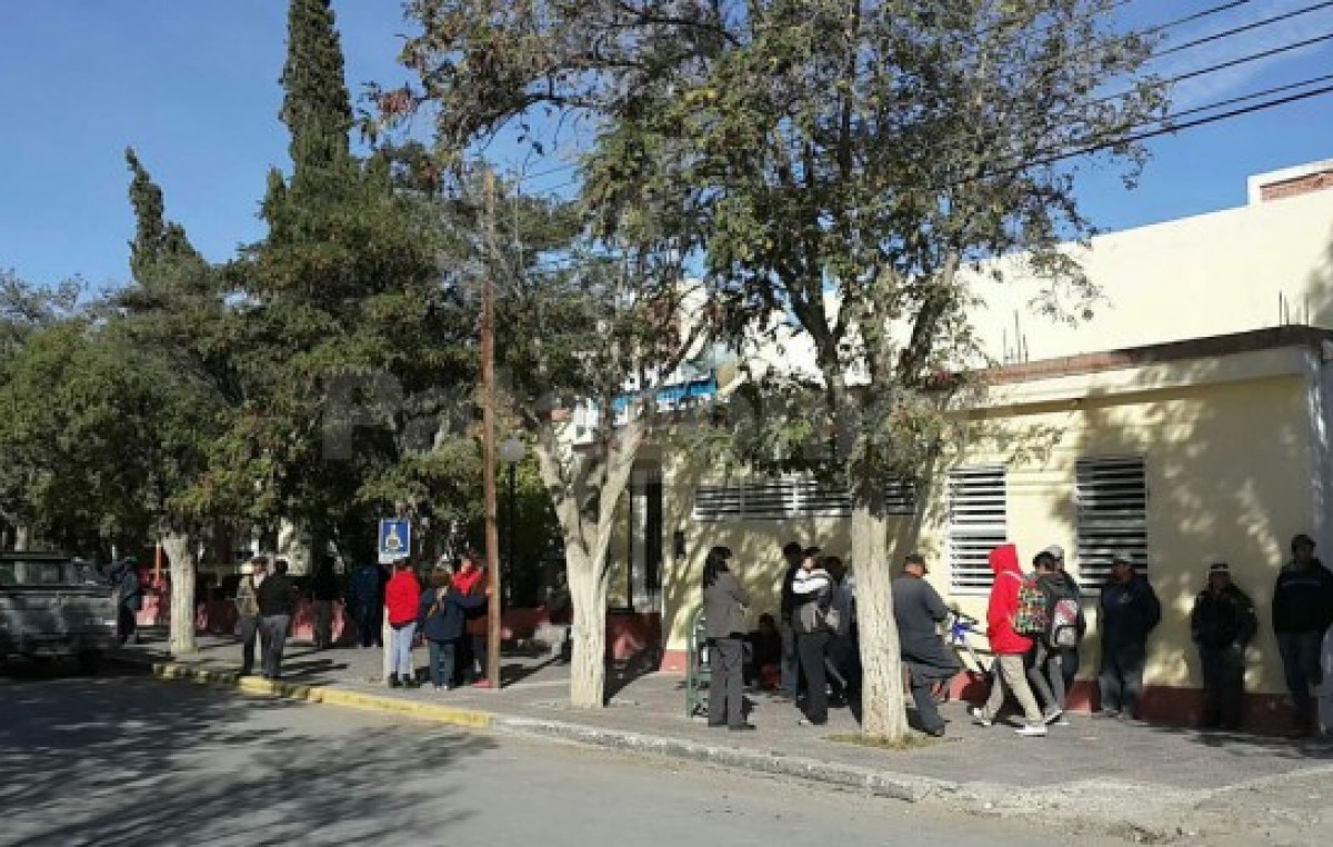 Chubut: Municipales de Sarmiento inician retención de servicio