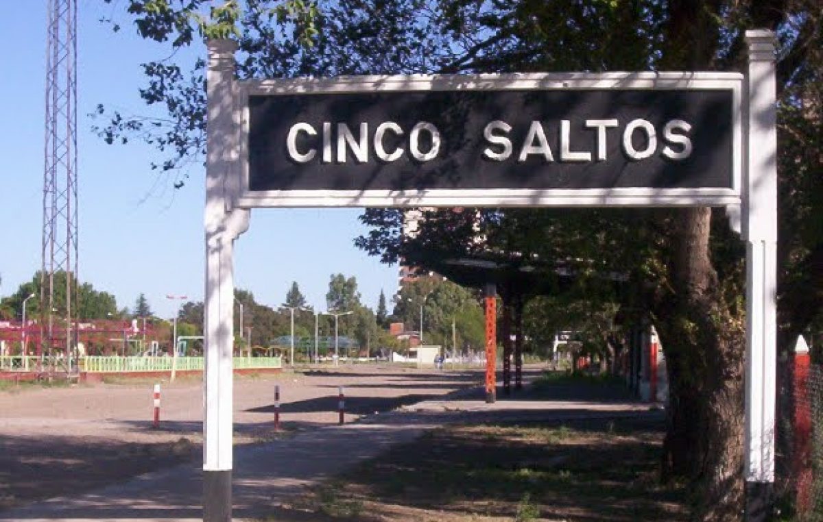 El Gobernador de Río Negro entregó 38 de viviendas en Cinco Saltos