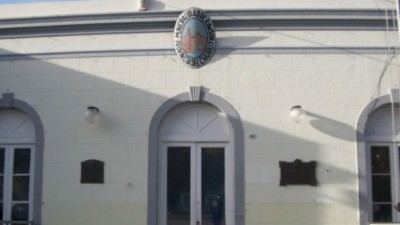 La Intendenta de Rawson convocó a paritarias para los empleados municipales
