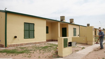 Llaman a licitación para construir 2.000 viviendas en La Pampa