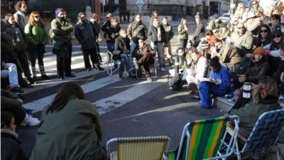 Contratados municipales de Rosario reclamarán por la estabilidad laboral con una clase abierta