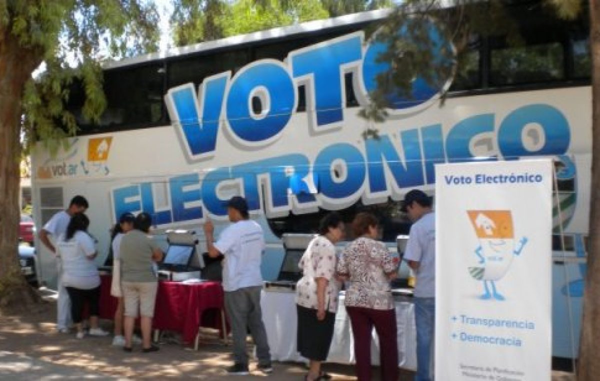 El Domingo se elige gobernador, vice e intendentes en Salta