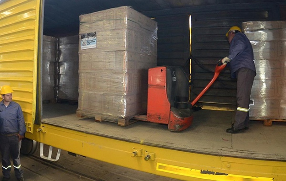 Llegó al Mercado Central de Buenos Aires el primer envío de productos mendocinos en tren