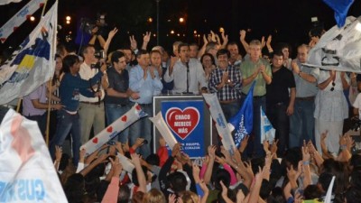 La fórmula Peppo-Capitanich logró el 56,28%, con ventaja de 18 puntos sobre Ayala-Cipolini