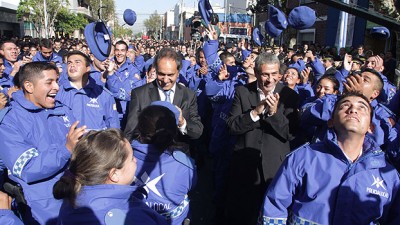 Scioli encabezó en Avellaneda el egreso de la segunda promoción de la Policía Comunal