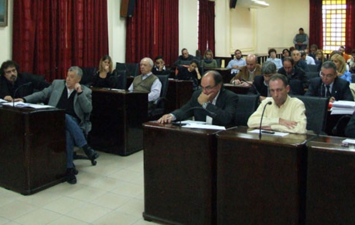 Rechazaron la rendición de cuentas por segundo año consecutivo en Lanús