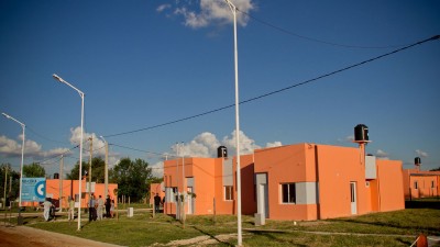 Construirán 1.500 viviendas en distintas ciudades entrerrianas