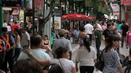 Durante el feriado largo se gastaron $ 790 millones