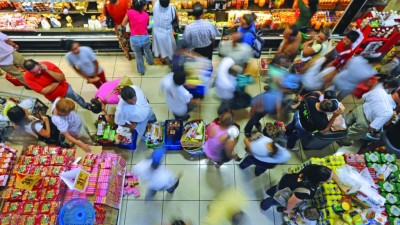 Ventas en súper crecieron 7,3% y en shoppings 3,8%