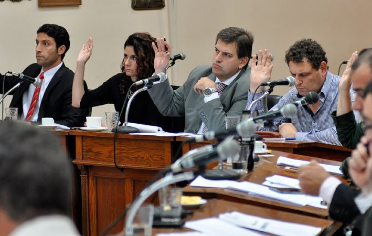 Concejo Deliberante de Bahía Blanca: desaprueban la rendición de cuentas 2014
