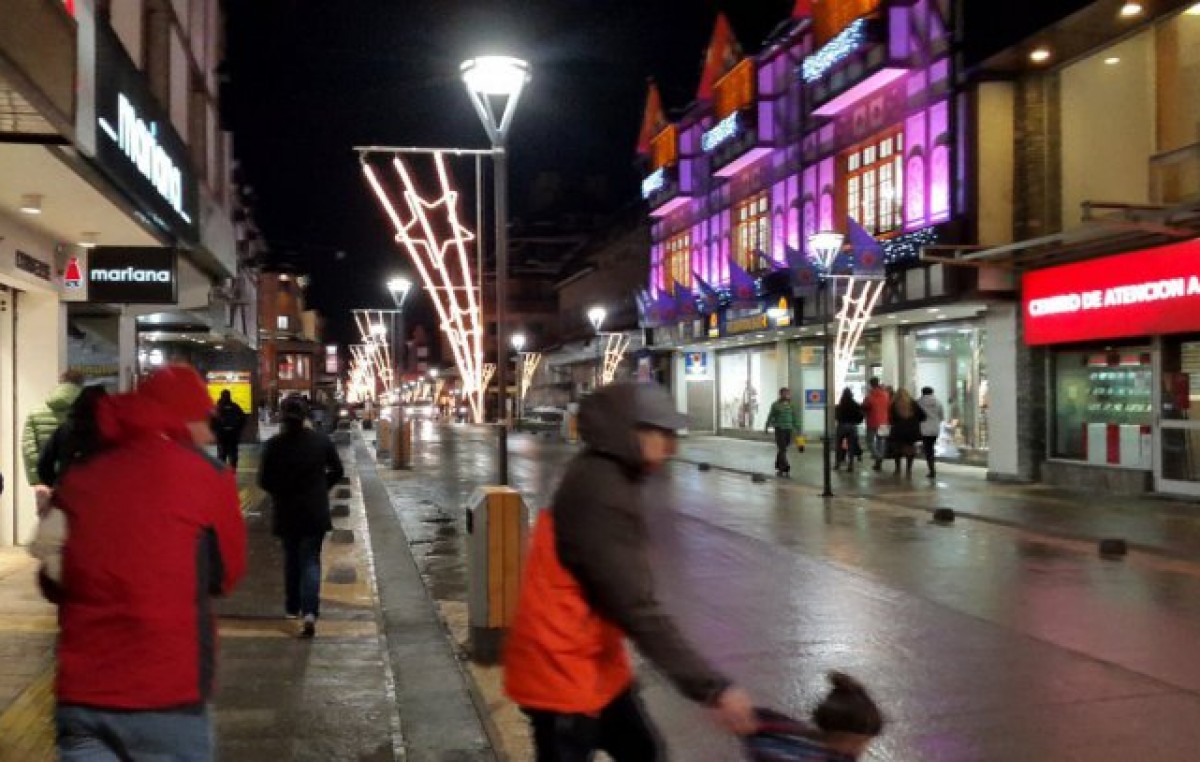 Ushuaia: Se puso en funcionamiento el sistema de calefacción de la calle San Martín 