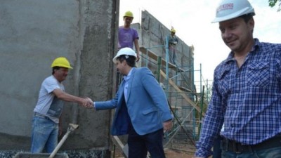 El Intendente de Córdoba no ingresará a nadie sin concurso
