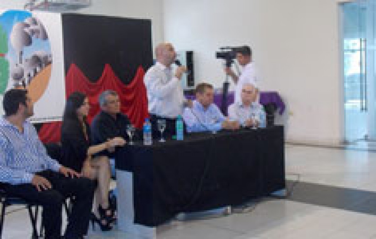 Se lanzó en Formosa la Red COM.PR.AR