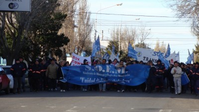 Hoy continúa el reclamo del SOEM en Río Gallegos y mañana será la asamblea de base