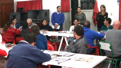 Empleados municipales sanjosesinos realizan el secundario