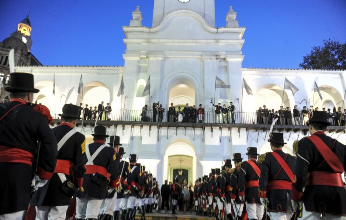 Cambio de guardia del Regimiento Patricios en el Cabildo