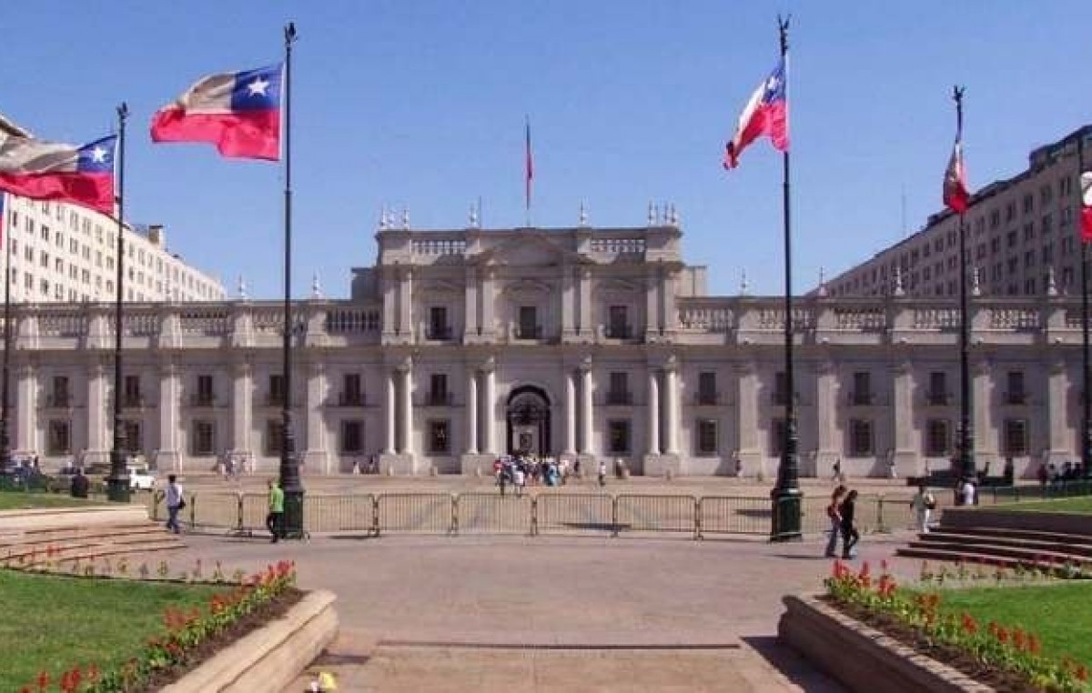 Chile: Bachelet le pidió la renuncia a todo su gabinete