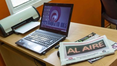 Santa Fe inauguró la primera radio extramuros del país en la cárcel de Coronda