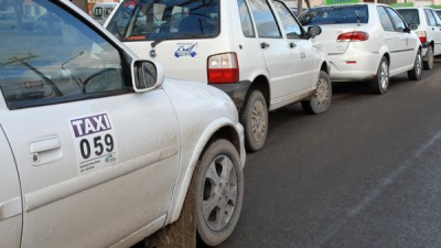 Incorporan el botón antipánico a 136 taxis en Bahía Blanca