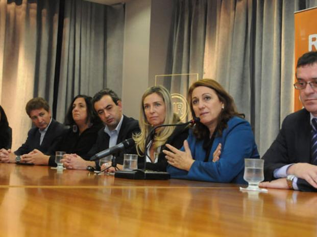 Renovación. La mandataria municipal aseguró que el futuro Ejecutivo tendrá un “espíritu frentista”. Del debate con los socios del Frente Progresista puede surgir la reformulación de algunas áreas.