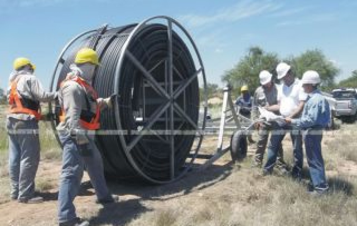 La red de fibra óptica entró en etapa de licitación: completará dos mil kilómetros y una cobertura para más del 90% de la población chaqueña