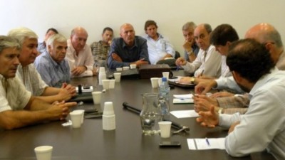 Un acuerdo a medias en Buenos Aires: la mayoría de los intendentes radicales enfrentarán a candidatos del PRO