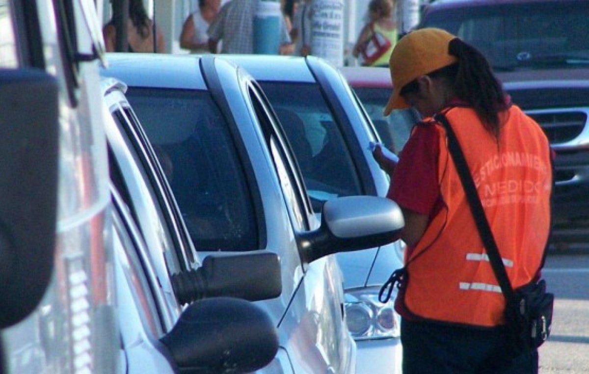 Estacionar costará cinco pesos en todo el centro de Trelew
