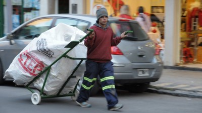 Los cartoneros le piden a la Municipalidad de Bahía Blanca una mejora del subsidio que reciben