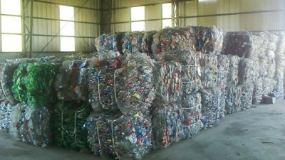 Buscan disminuir el impacto nocivo de botellas plásticas en Santa fe