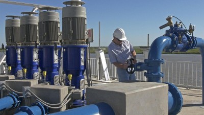 El Gobernador electo de Santa Fe quiere municipalizar el servicio de agua potable y cloacas