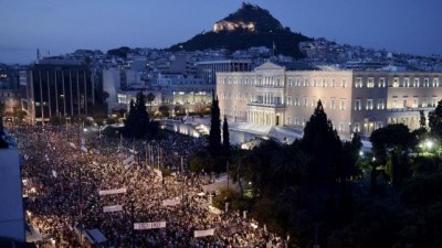 Advierten a Grecia que debe optar por el «sí» para permanecer en Europa
