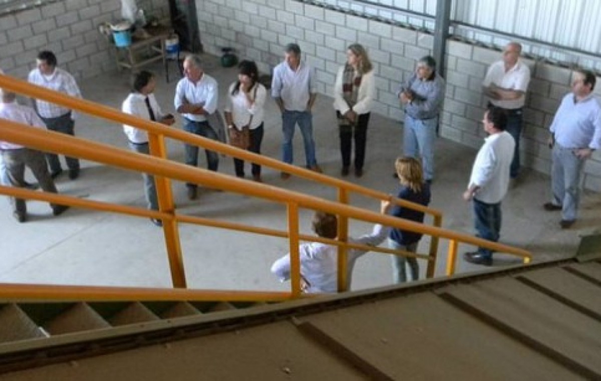 Comienza a operar la planta de residuos en Coronel Moldes