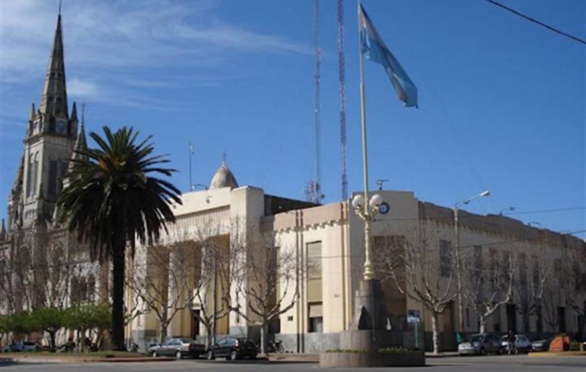 Escándalo en Bolivar: denuncian deuda municipal de $275 millones y la utilización indebida de fondos públicos