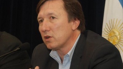 Cumbre de líderes con el jefe comunal de Bahía Blanca