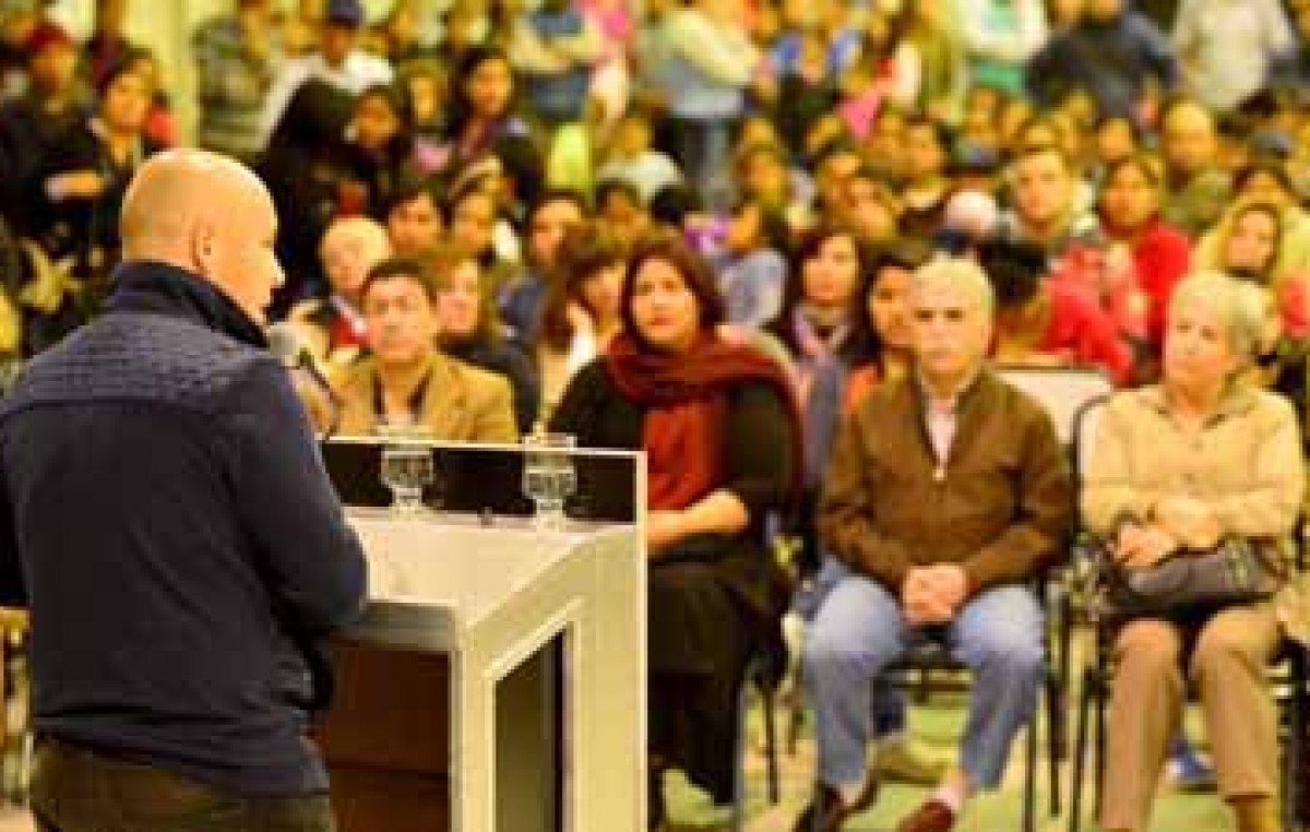 El Intendente de Madryn incorpora mil viviendas con el Promeba Nueva Chubut
