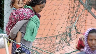 Quieren repartir 40.000 refugiados en Europa