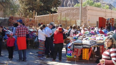 Turistas de todo el país recorren diferentes localidades jujeñas