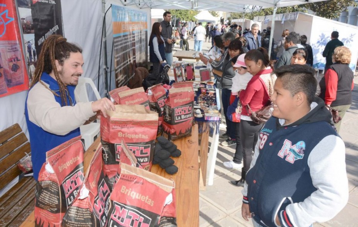 Primera Feria Provincial de Emprendedores en Jujuy