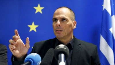 Previo a las nuevas reuniones, renunció el ministro de Finanzas de Grecia