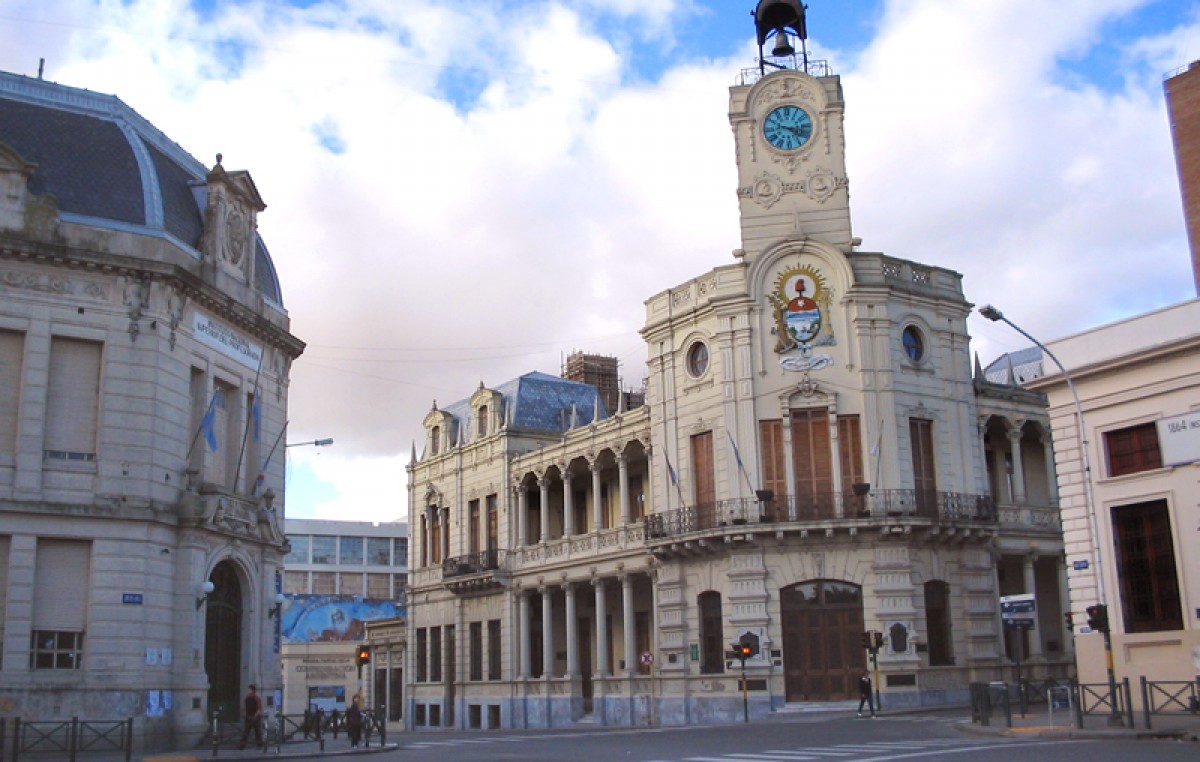 La propuesta salarial que presentó el Ejecutivo de Paraná no colmó las expectativas de los Jerarquizados