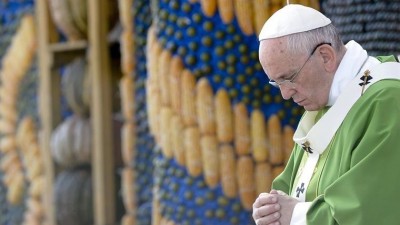 Francisco cerró una visita multitudinaria y plagada de definiciones