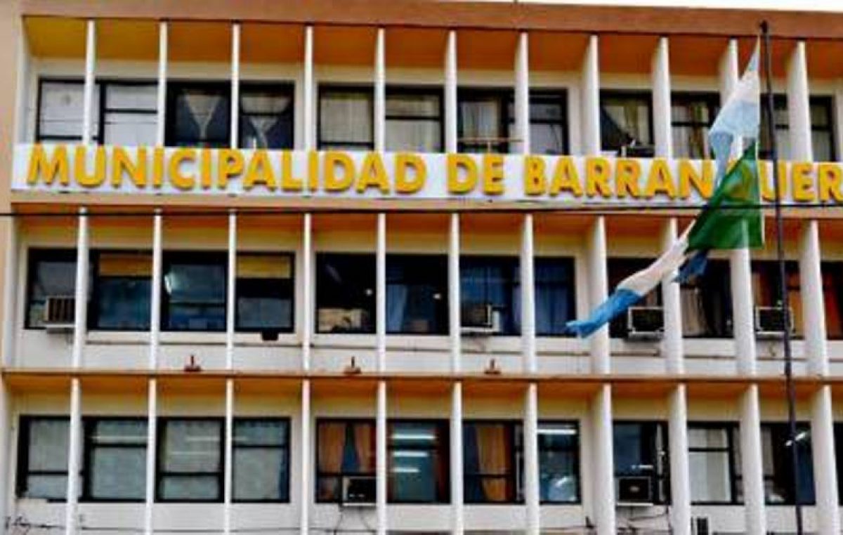 Barranqueras paga sueldos con un incremento del 12%