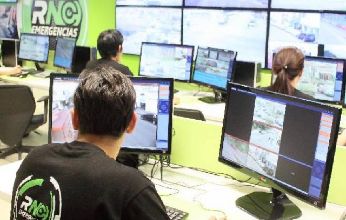 Inauguraron el Centro de Monitoreo Integral 911 de Bariloche