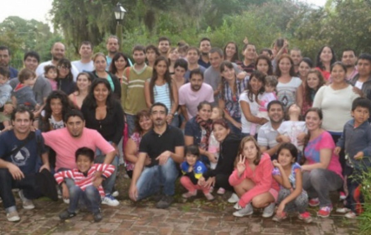 Unas 30 familias de Marcos Paz beneficiarias del Procrear construirán un barrio cooperativo