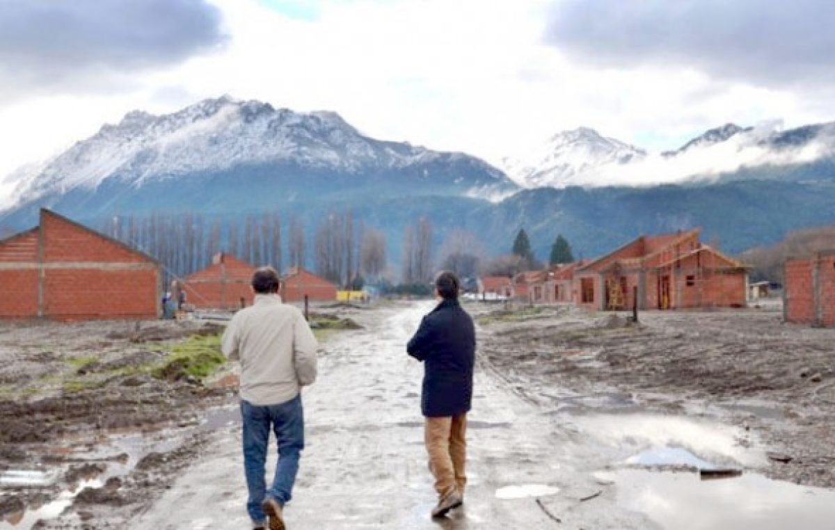 El Hoyo: importantes obras en ejecución
